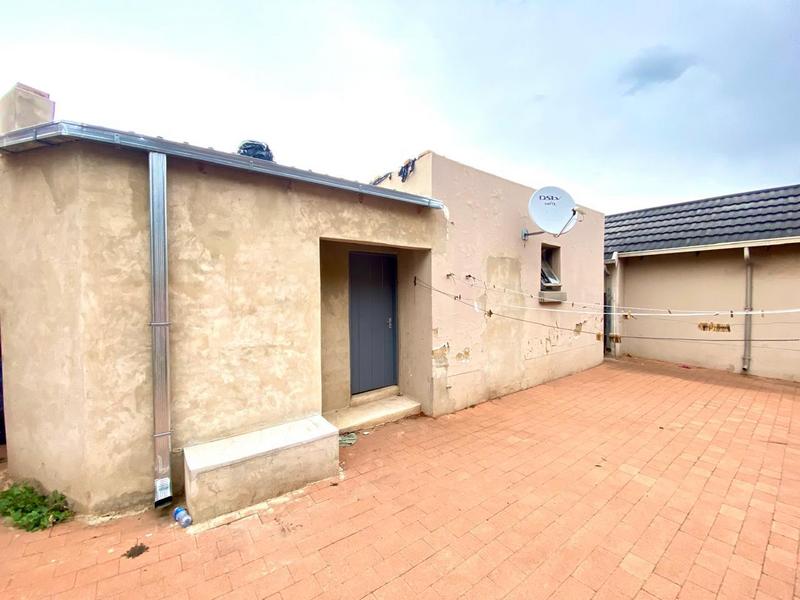 5 Bedroom Property for Sale in Kensington Gauteng