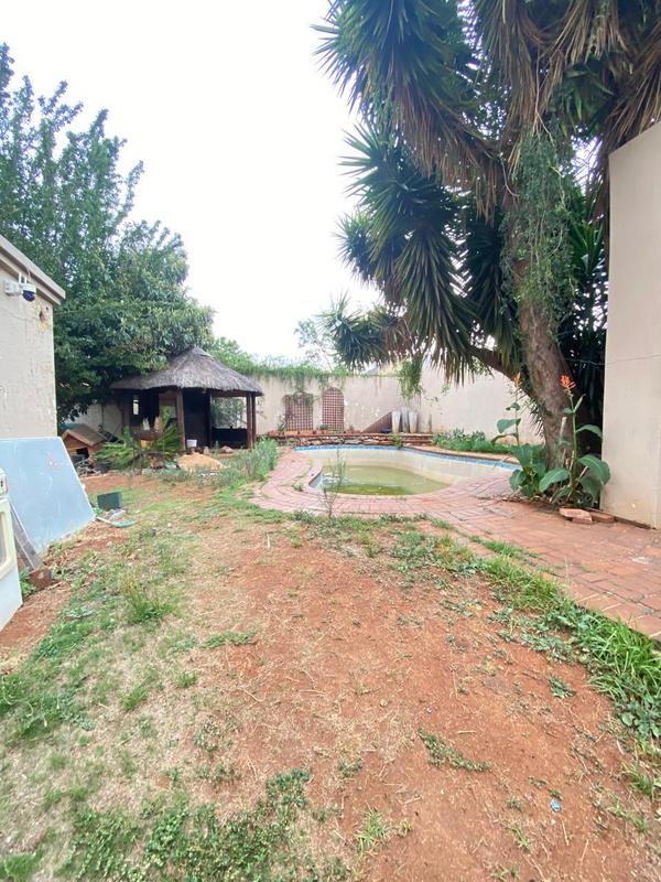 5 Bedroom Property for Sale in Kensington Gauteng