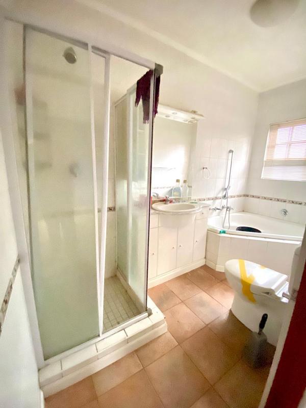 5 Bedroom Property for Sale in Kensington Gauteng