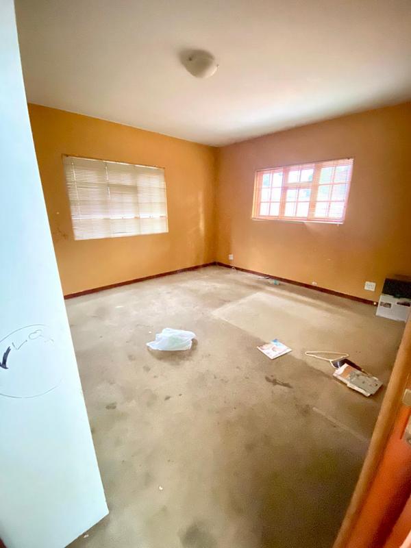 5 Bedroom Property for Sale in Kensington Gauteng