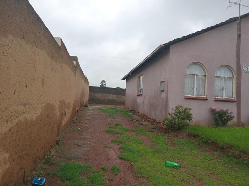 3 Bedroom Property for Sale in Emdeni Gauteng