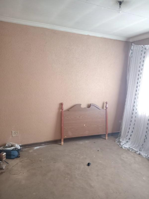3 Bedroom Property for Sale in Emdeni Gauteng