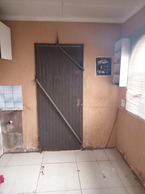3 Bedroom Property for Sale in Emdeni Gauteng