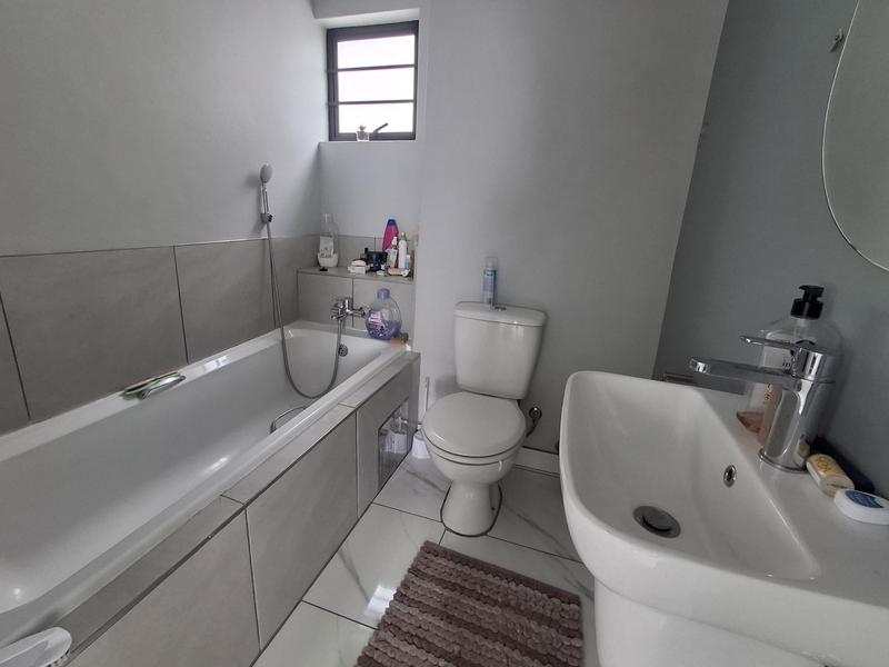 2 Bedroom Property for Sale in South Hills Gauteng