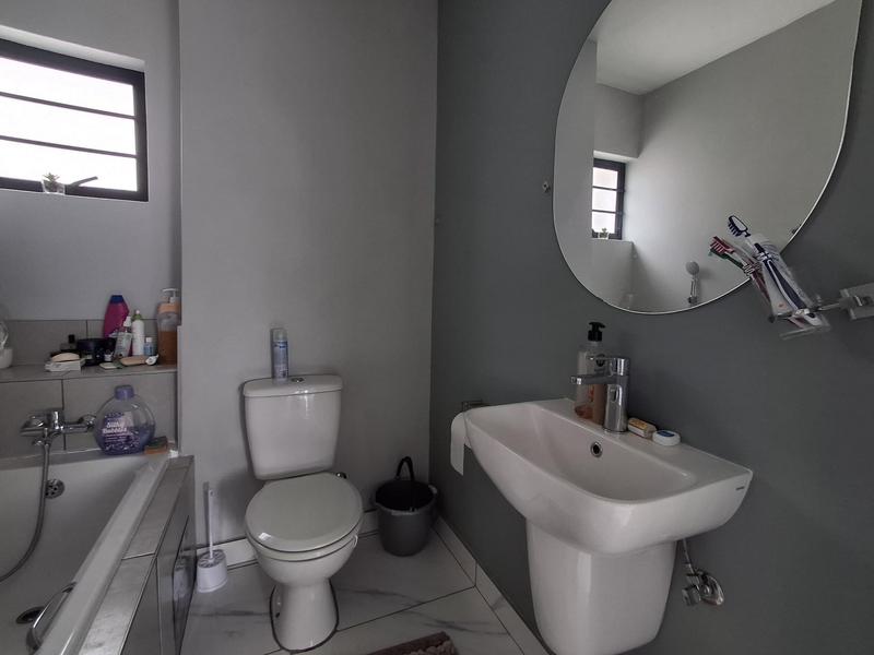2 Bedroom Property for Sale in South Hills Gauteng