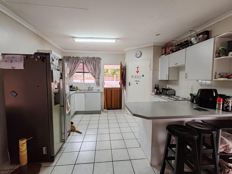 3 Bedroom Property for Sale in Eldoraigne Gauteng
