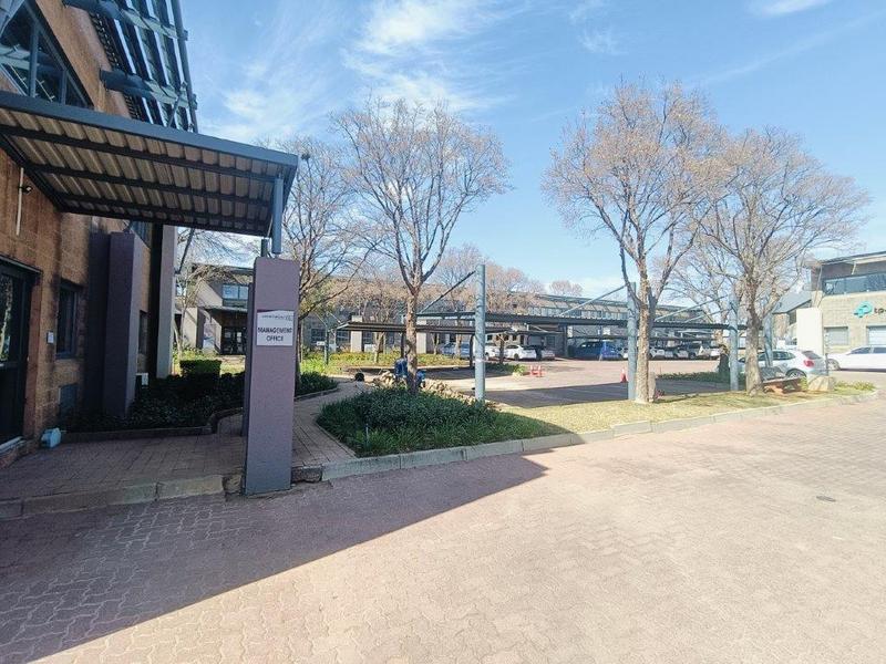 To Let commercial Property for Rent in Randjespark Gauteng