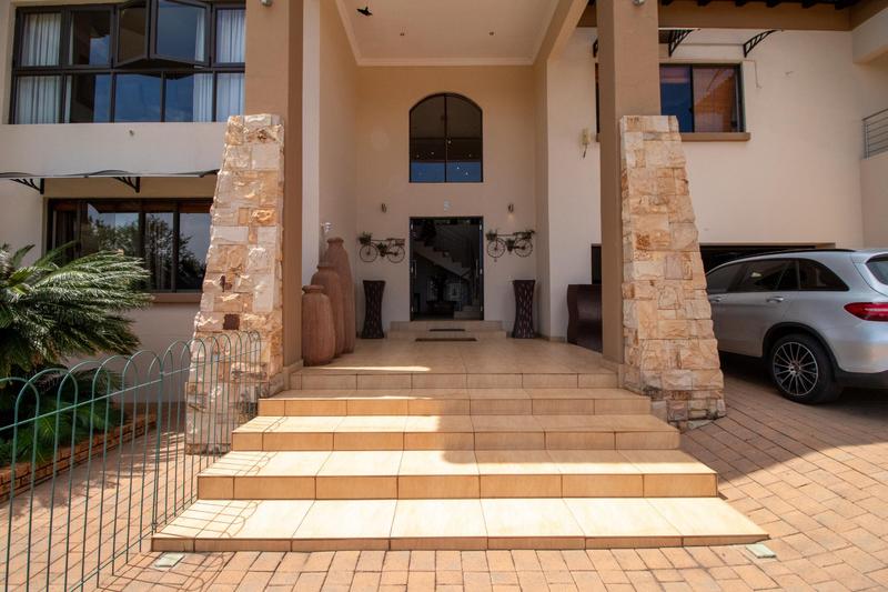 5 Bedroom Property for Sale in Sable Hills Gauteng