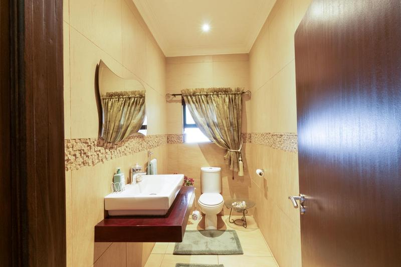 5 Bedroom Property for Sale in Sable Hills Gauteng