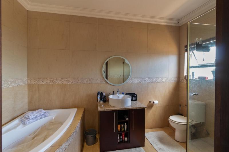 5 Bedroom Property for Sale in Sable Hills Gauteng