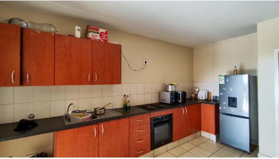 1 Bedroom Property for Sale in Honeypark Gauteng