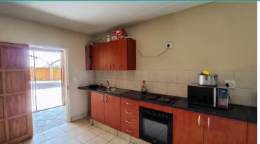 1 Bedroom Property for Sale in Honeypark Gauteng