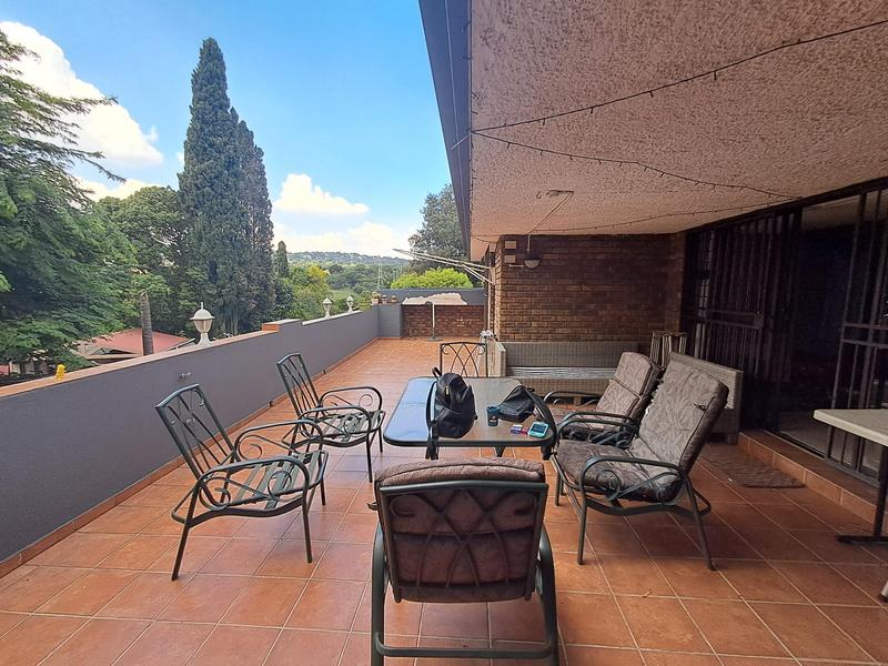 8 Bedroom Property for Sale in Monument Park Gauteng
