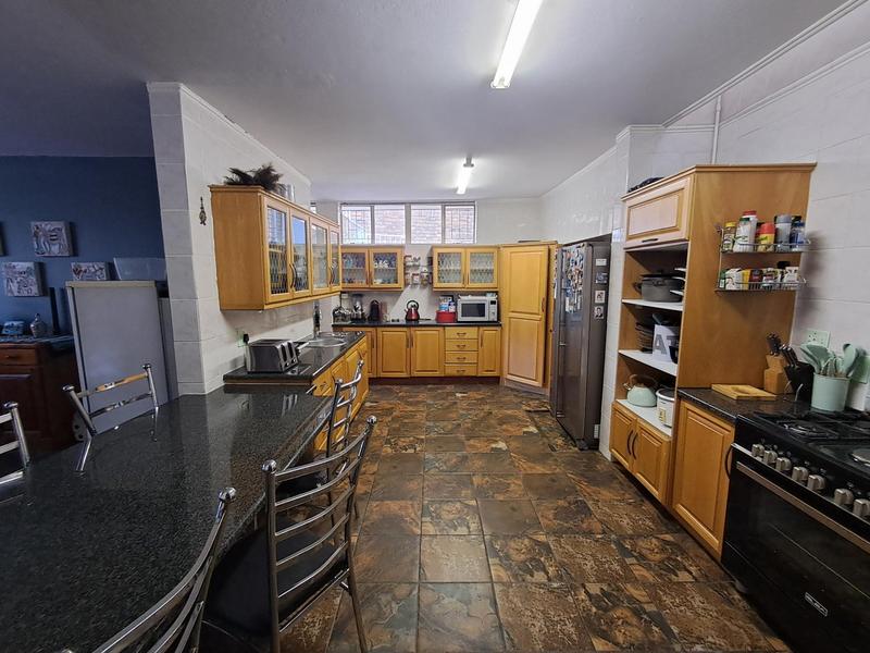 8 Bedroom Property for Sale in Monument Park Gauteng