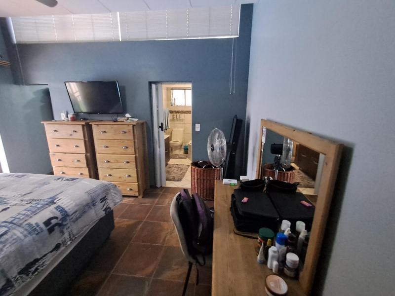 8 Bedroom Property for Sale in Monument Park Gauteng