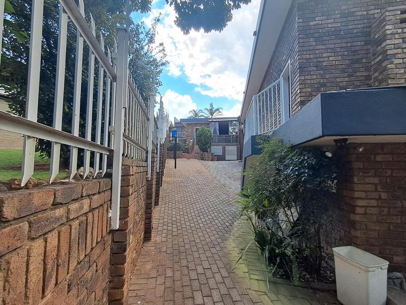 8 Bedroom Property for Sale in Monument Park Gauteng
