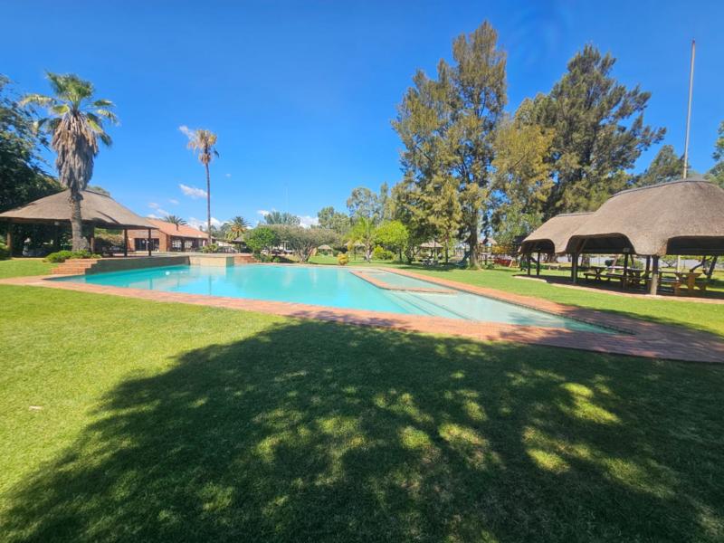 4 Bedroom Property for Sale in Vaal Marina Gauteng