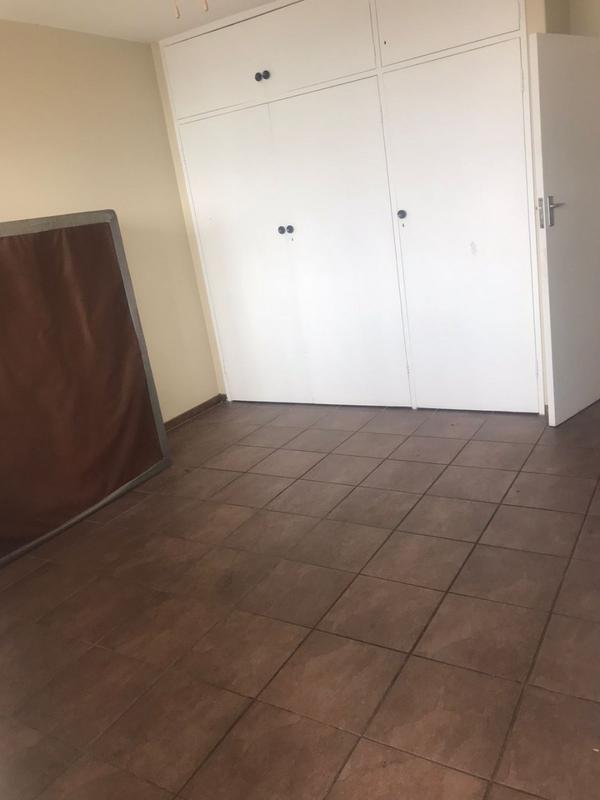 2 Bedroom Property for Sale in Gezina Gauteng