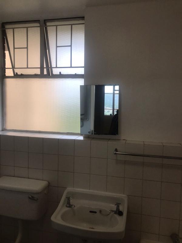 2 Bedroom Property for Sale in Gezina Gauteng