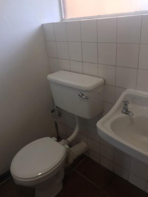 2 Bedroom Property for Sale in Gezina Gauteng
