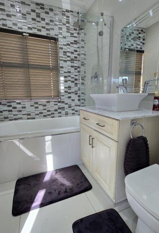 4 Bedroom Property for Sale in Meyersdal Gauteng