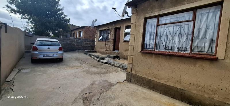 9 Bedroom Property for Sale in Tembisa Gauteng