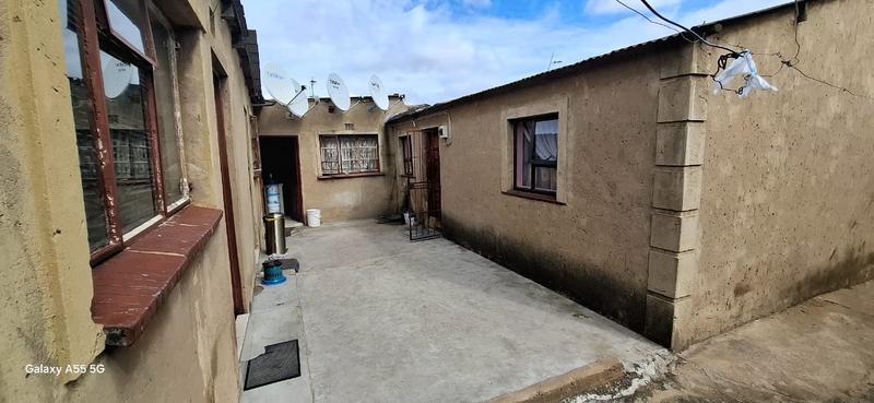 9 Bedroom Property for Sale in Tembisa Gauteng