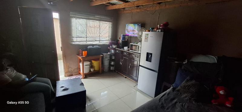 9 Bedroom Property for Sale in Tembisa Gauteng