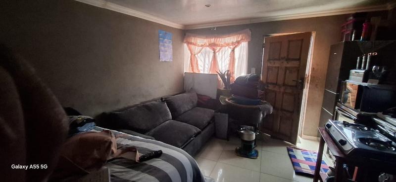 9 Bedroom Property for Sale in Tembisa Gauteng