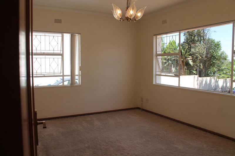 3 Bedroom Property for Sale in Linksfield Gauteng