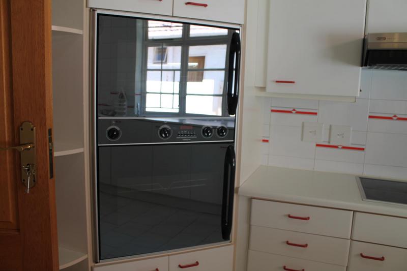 3 Bedroom Property for Sale in Linksfield Gauteng