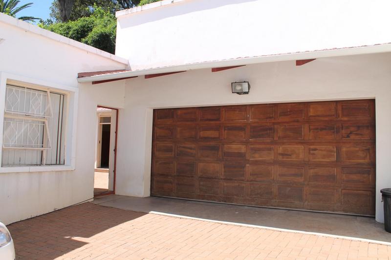 3 Bedroom Property for Sale in Linksfield Gauteng