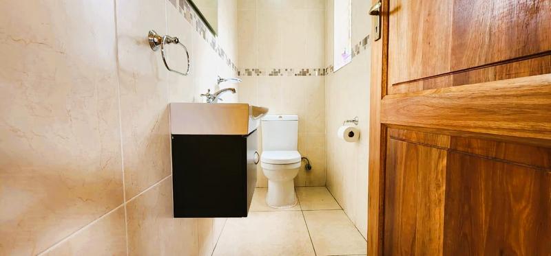 5 Bedroom Property for Sale in Sunward Park Gauteng