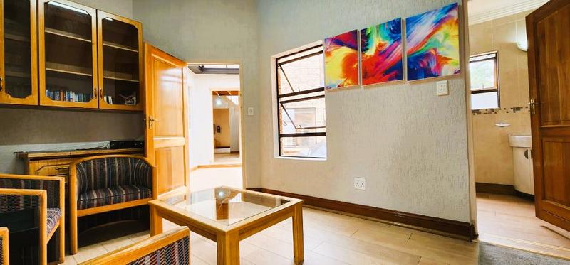 5 Bedroom Property for Sale in Sunward Park Gauteng