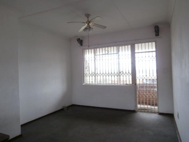 1 Bedroom Property for Sale in Linmeyer Gauteng