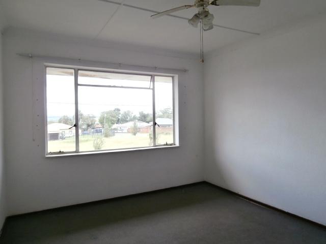 1 Bedroom Property for Sale in Linmeyer Gauteng