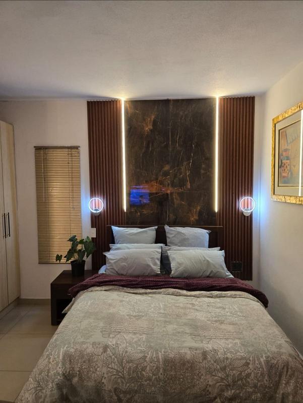 To Let 1 Bedroom Property for Rent in Buccleuch Gauteng
