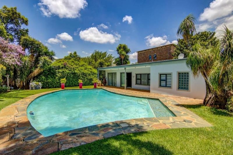 5 Bedroom Property for Sale in Kensington Gauteng
