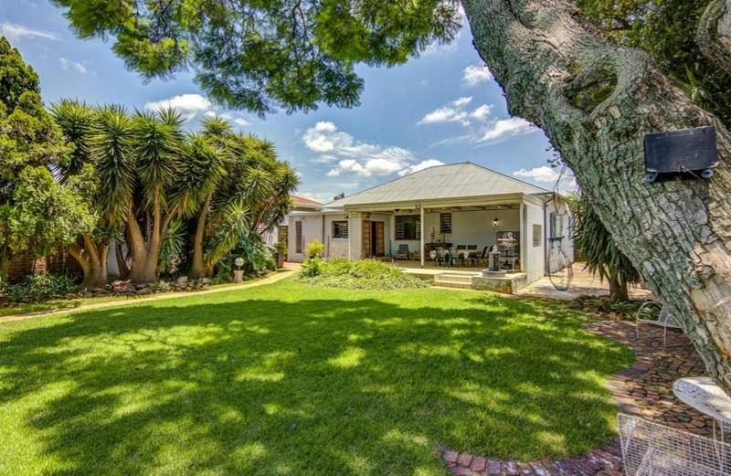 5 Bedroom Property for Sale in Kensington Gauteng