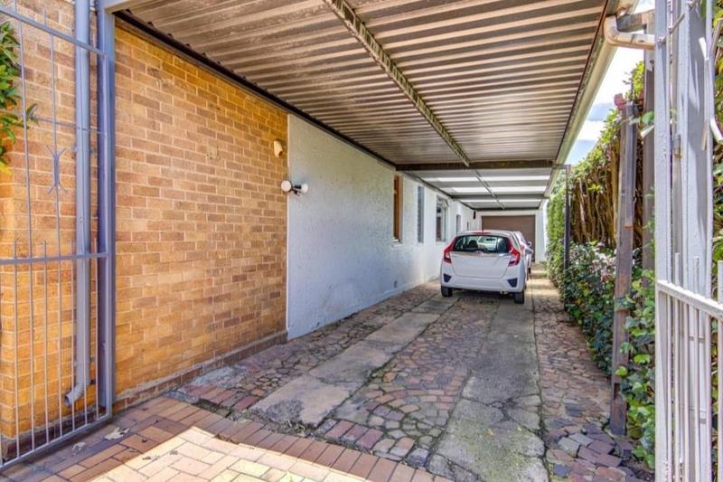 5 Bedroom Property for Sale in Kensington Gauteng