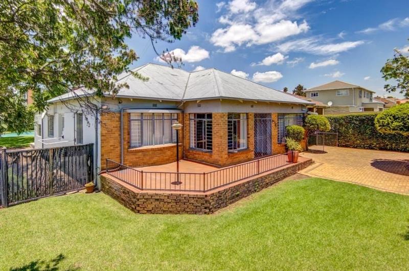 5 Bedroom Property for Sale in Kensington Gauteng