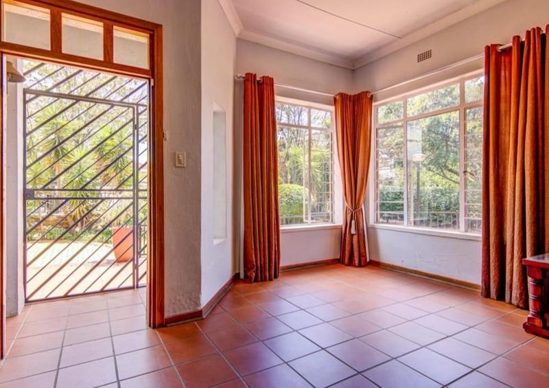 5 Bedroom Property for Sale in Kensington Gauteng