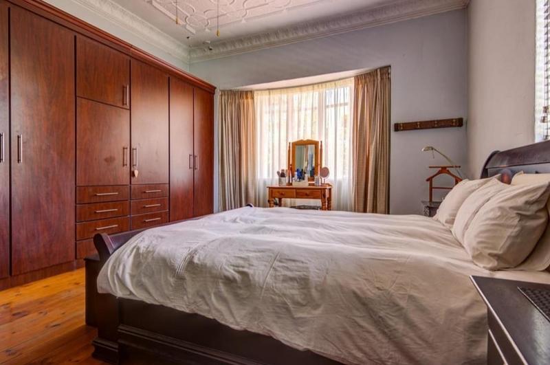 5 Bedroom Property for Sale in Kensington Gauteng