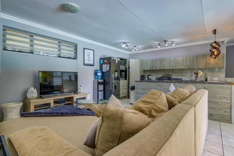 5 Bedroom Property for Sale in Kensington Gauteng