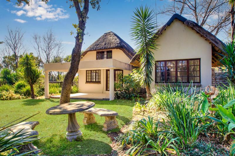 1 Bedroom Property for Sale in Broadacres Gauteng