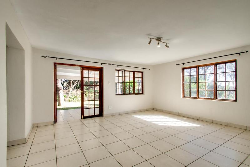 1 Bedroom Property for Sale in Broadacres Gauteng