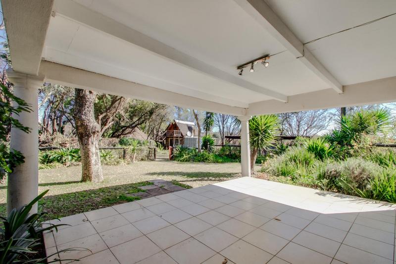 1 Bedroom Property for Sale in Broadacres Gauteng