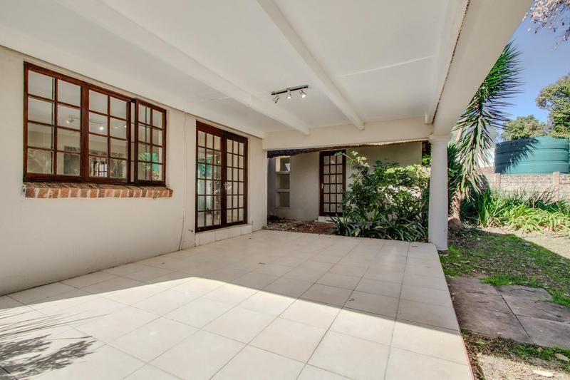 1 Bedroom Property for Sale in Broadacres Gauteng