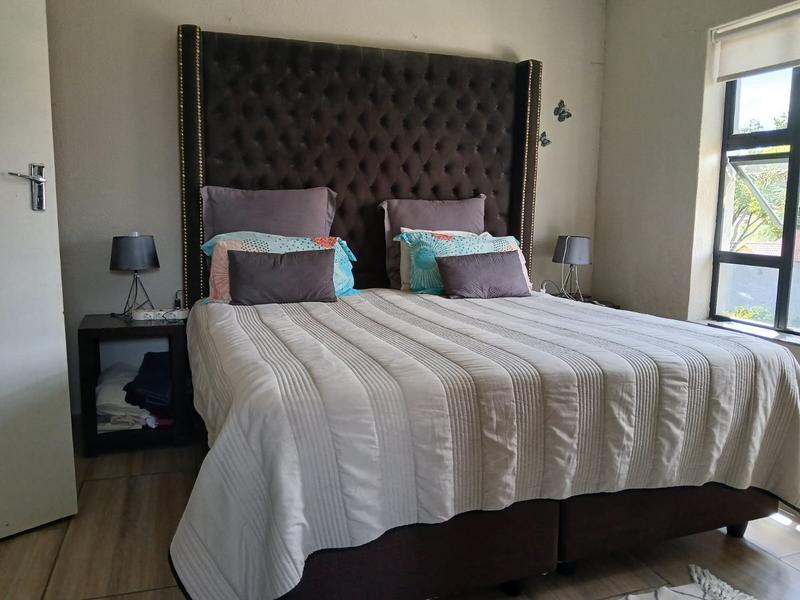 3 Bedroom Property for Sale in Vorna Valley Gauteng