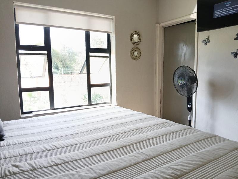 3 Bedroom Property for Sale in Vorna Valley Gauteng